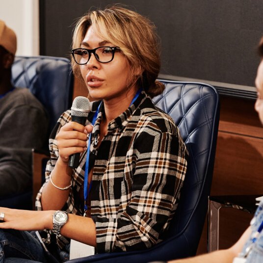 Using Instagram tawo promote your